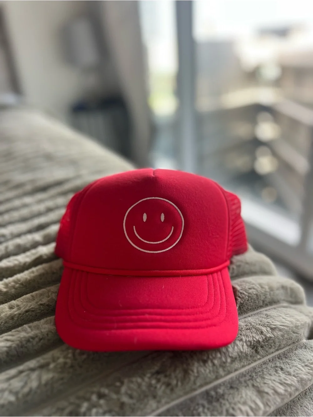 Smiley Face Women's Red Fun Trucker Hat